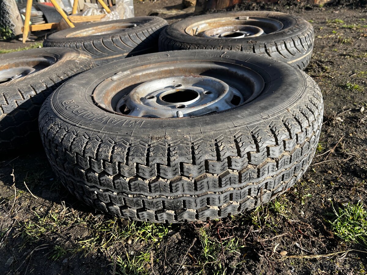 Kolesa na Skoda 105, 120 - 3