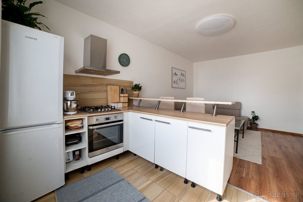 Prenájom 3-izbového bytu - 3