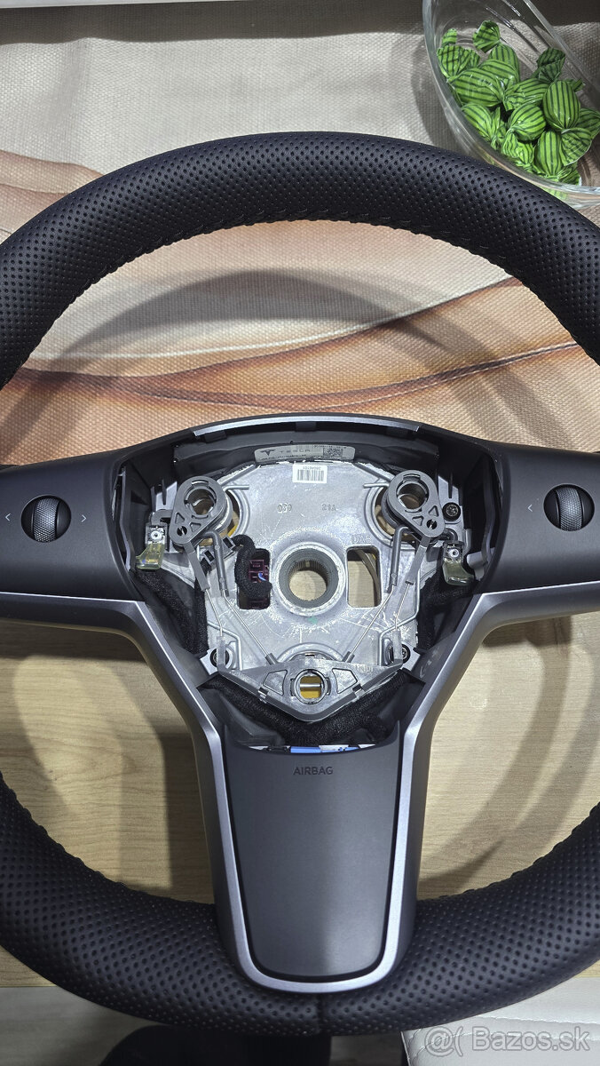 volant TESLA model 3 , Tesla model Y ŠPECIAL - 3