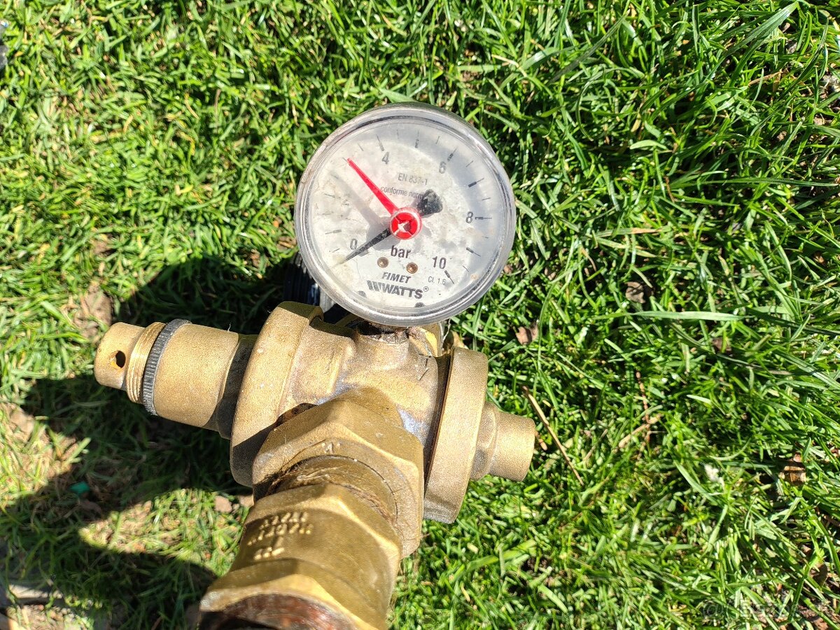 Riadiaca jednotka čerpadla s redukčným ventilom - 3