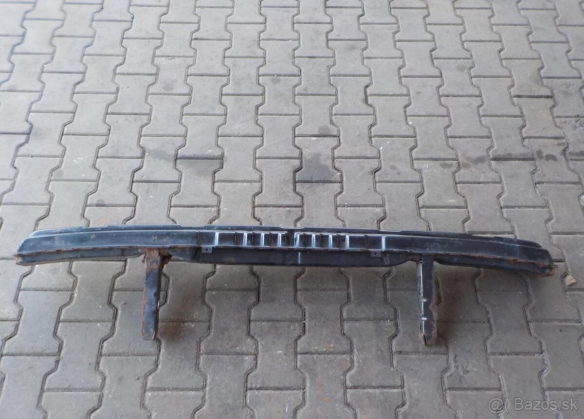 Výstuha zadneho nárazníka VW T4 - 3