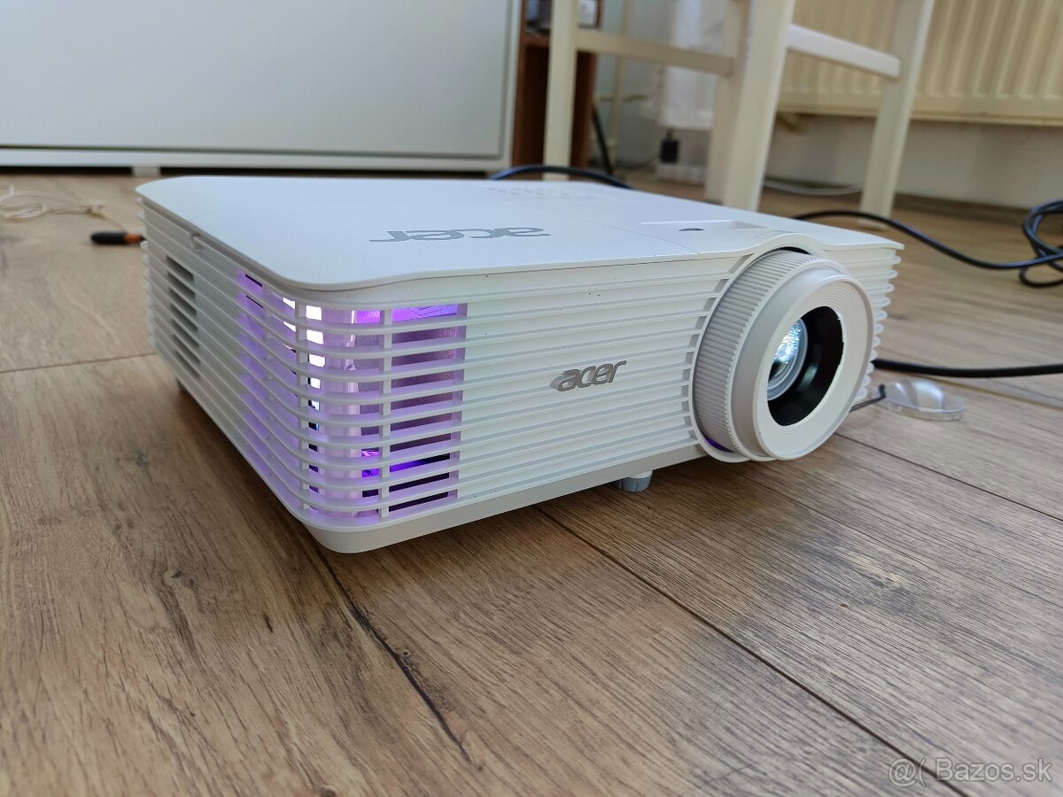 Acer H6541BDK DLP FULL HD Projektor - 3