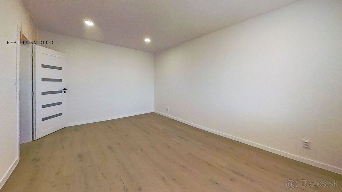 Prenájom veľký 1-izbový byt s loggiou v Humennom. - 3