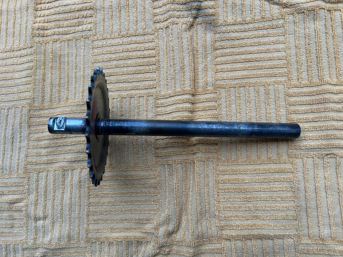 Hriadeľ šľapadiel babetta 210/215/225 - 3