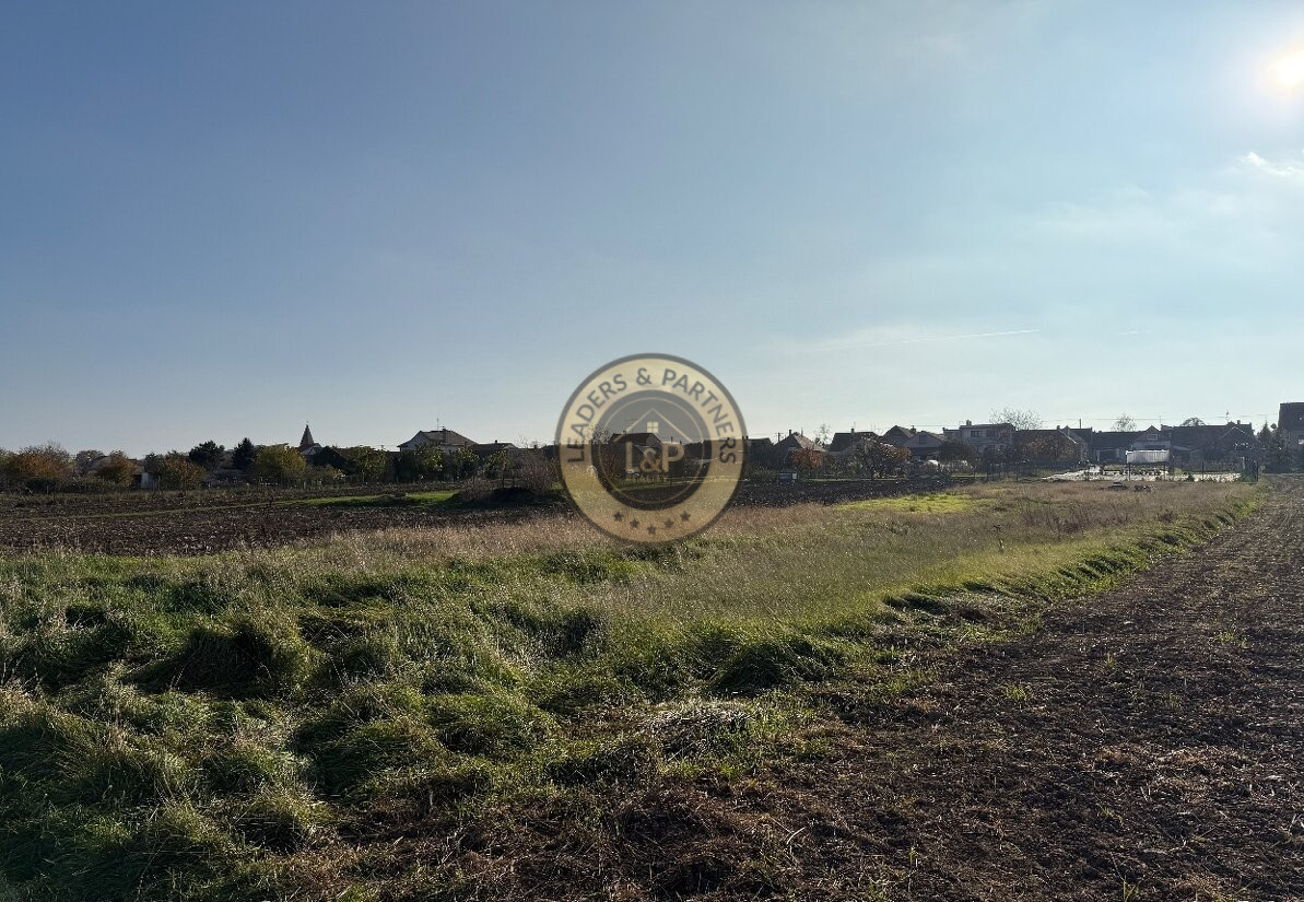 Na predaj 2 pozemky v obci Košolná - 3