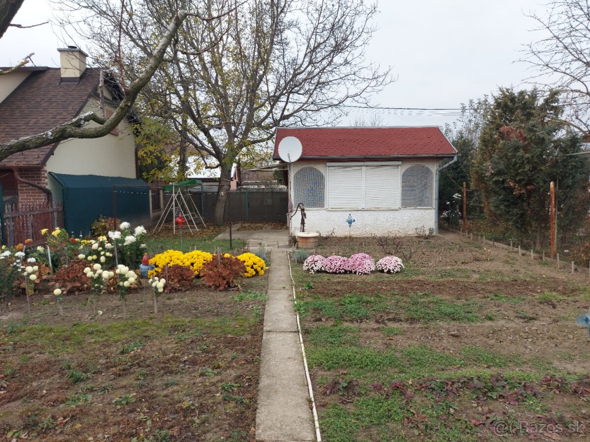 Predám- Chatka so záhradou - 3