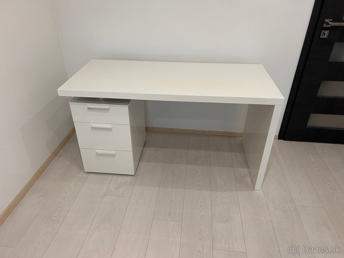 Biely lesklý stôl - 3