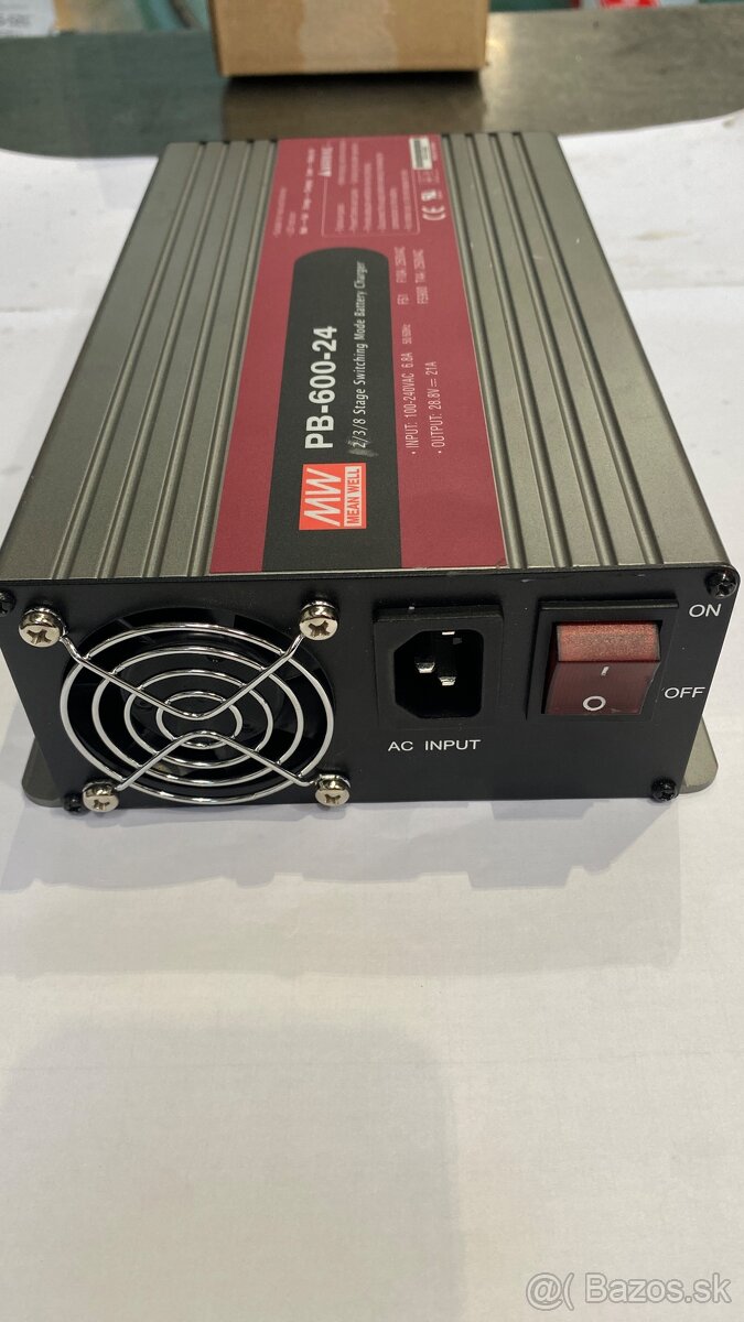 Mean Well 24v nabijačka - 3