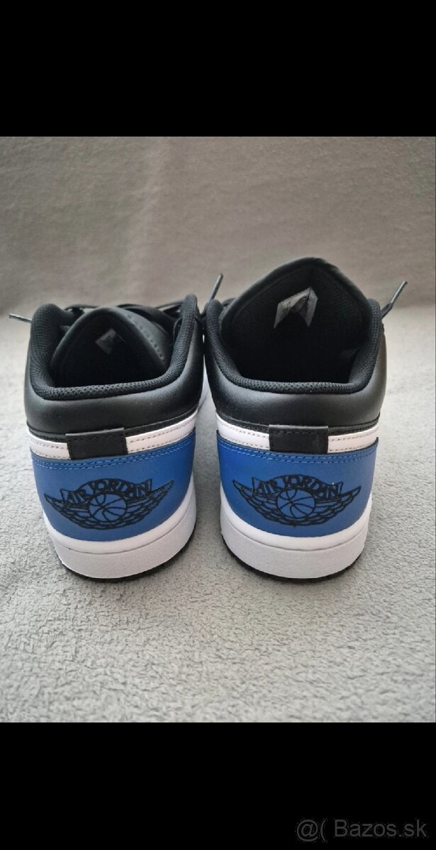 Nike Air Jordan 1 - 3