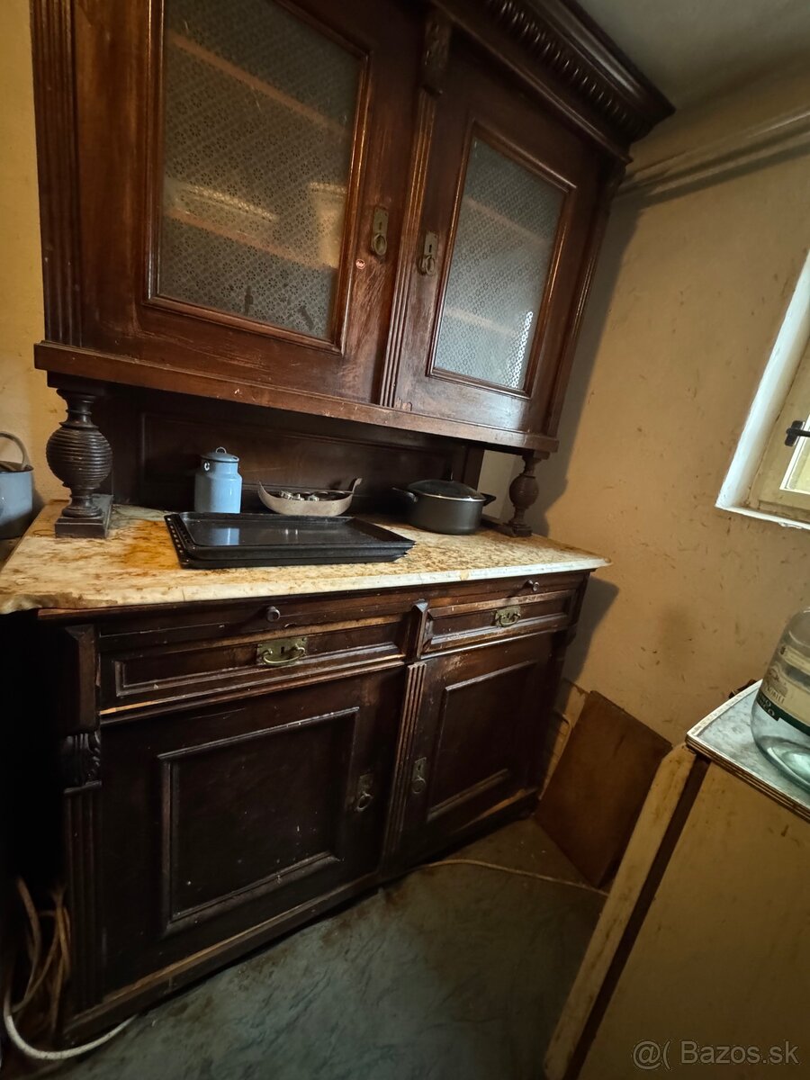 Starožitný kredenc, príborník - 3