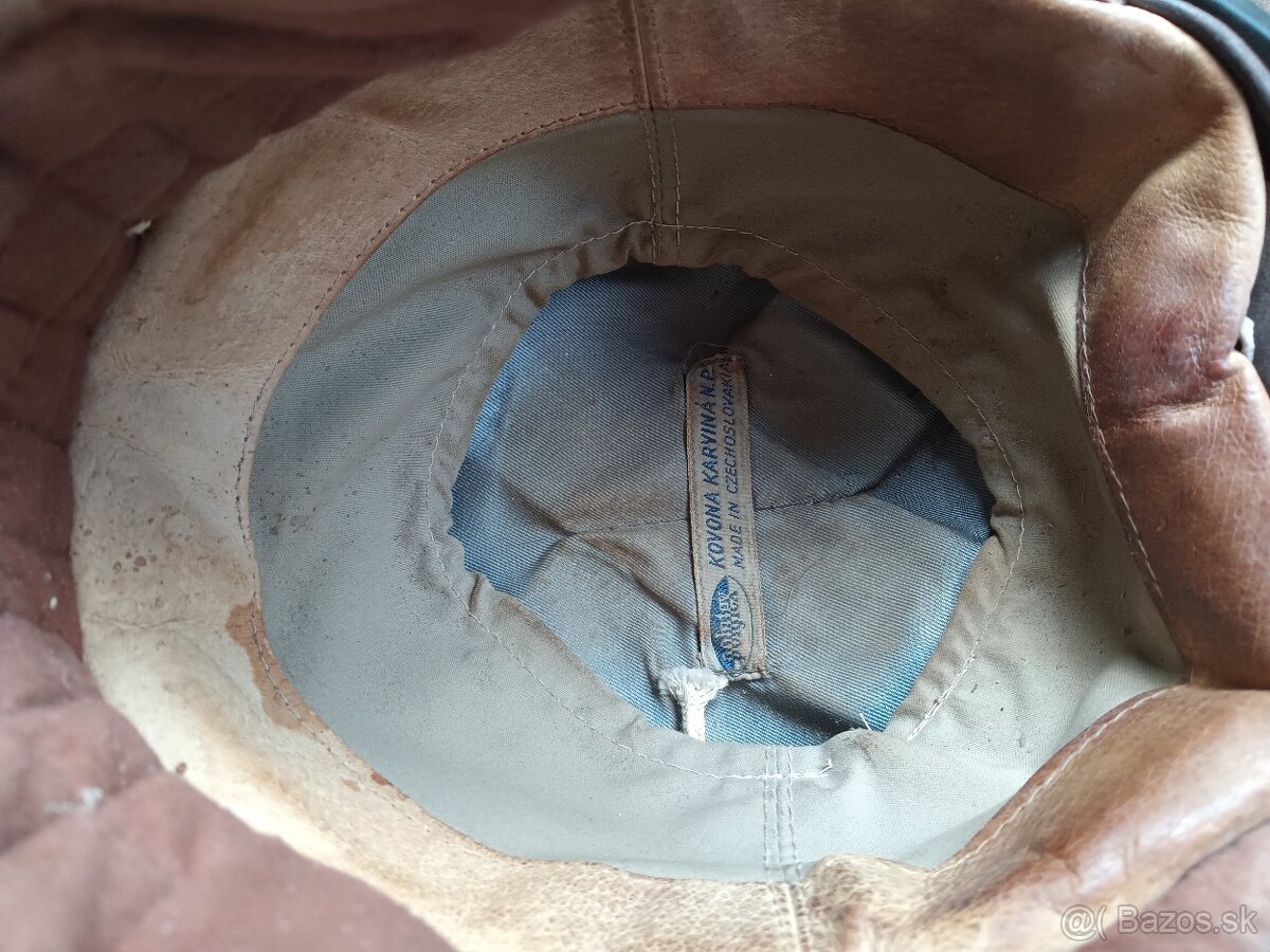 Stará moto prilba - 3