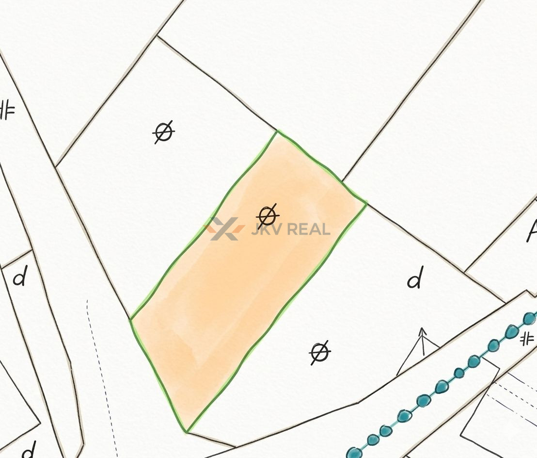 3x investičný pozemok - 3