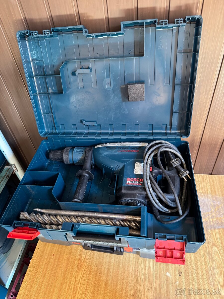 Bosch GBH 7-46 DE Professional + kufor + SDS-Max vrtáky - 3
