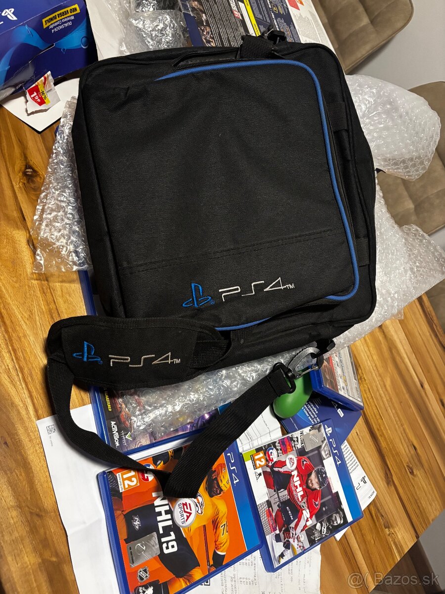 PS4 Pro 1TB - 3