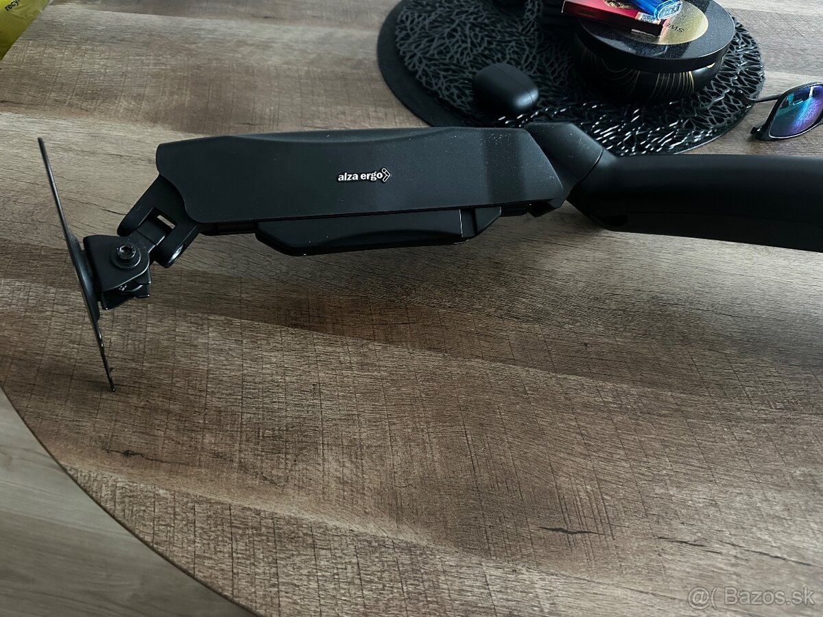 Držiak na monitor - 3