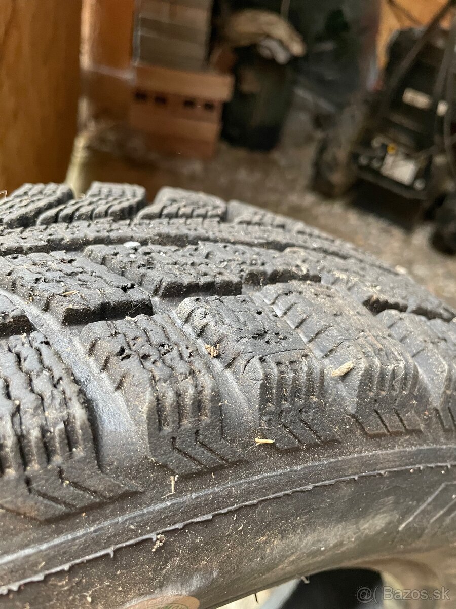 Vranik 165/70 R14 - 3