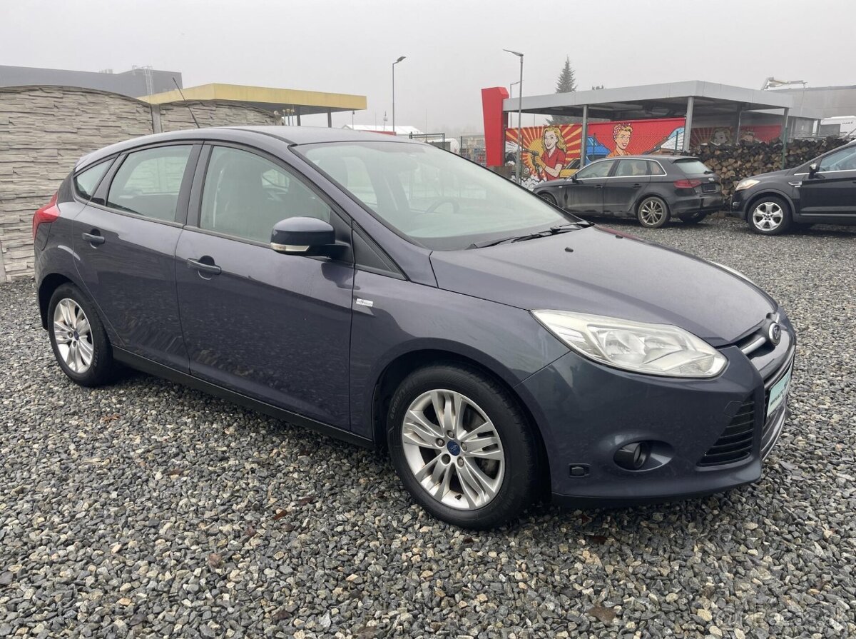 Ford Focus 1.6i 16V 120PS LPG HATCHBACK - 3