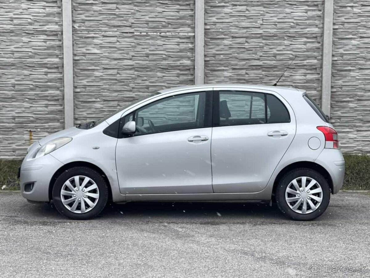 Toyota Yaris 1.33 benzin r.v.2011 - 3