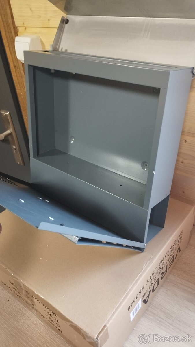 Poštová schránka - 3