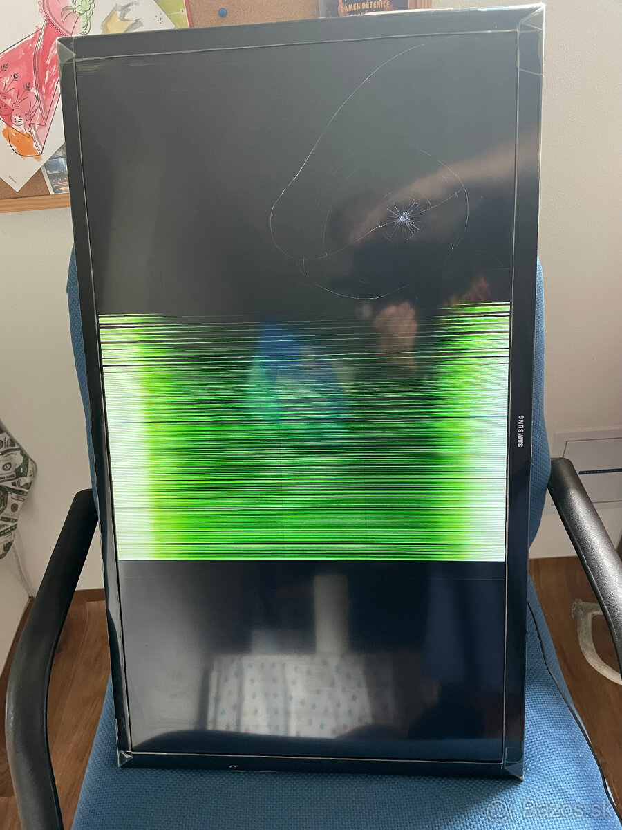 Samsung UE32J4000 - 3
