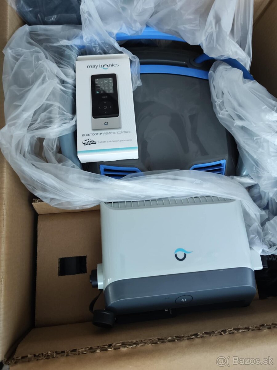 Vysávač DOLPHIN 700 - 3