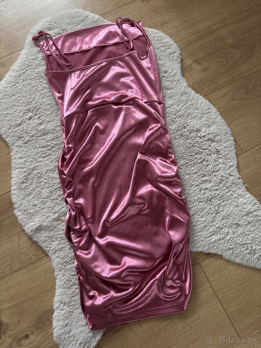 Elegantné mini šaty - 3