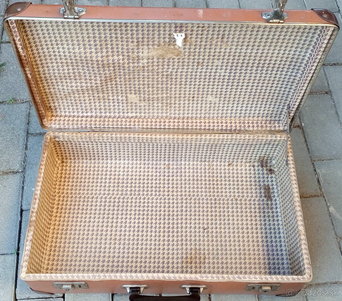 Starý kufor. - 3
