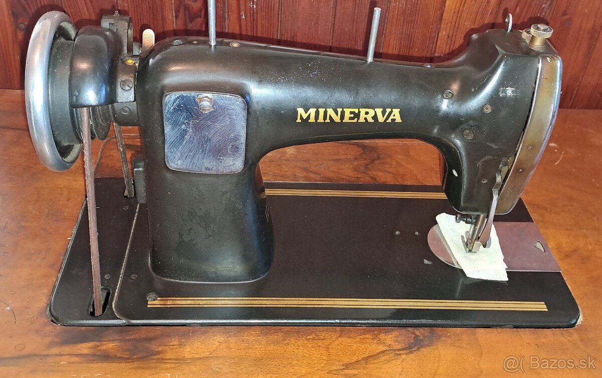 Predam stary šijaci stroj Minerva - 3