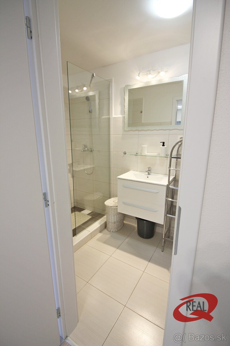 ZARIADENÝ MEZONETOVÝ BYT V RODINNOM DOME - 3