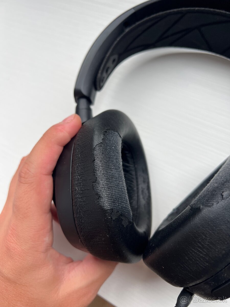 Steelseries arctis nova pro - 3