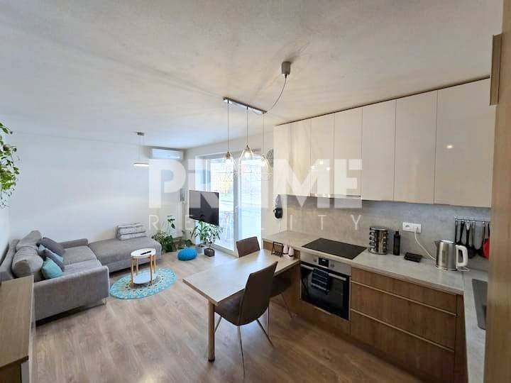 Krátkodobý nájom - 2i byt, novostavba, loggia, Muchovo nám., - 3