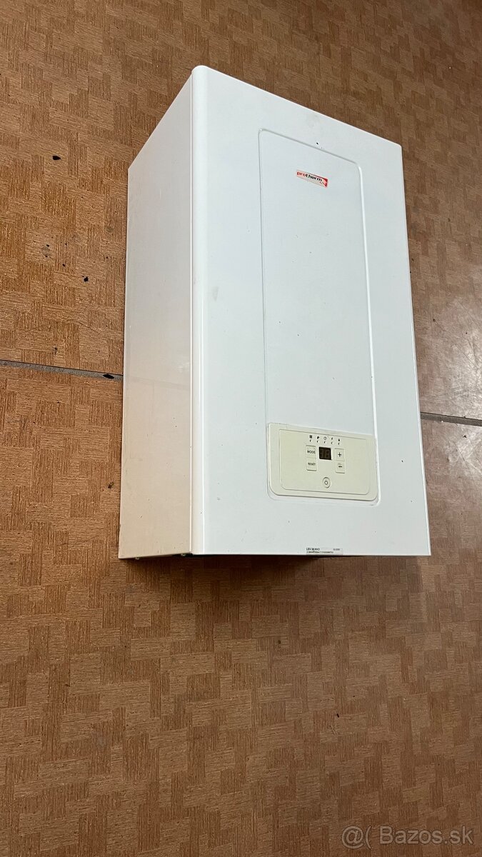 Predám kondenzačný kotol Protherm Lev - 3