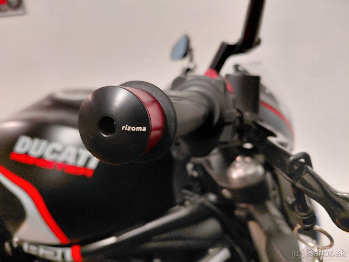 Ducati monster 821- 4000km - 3