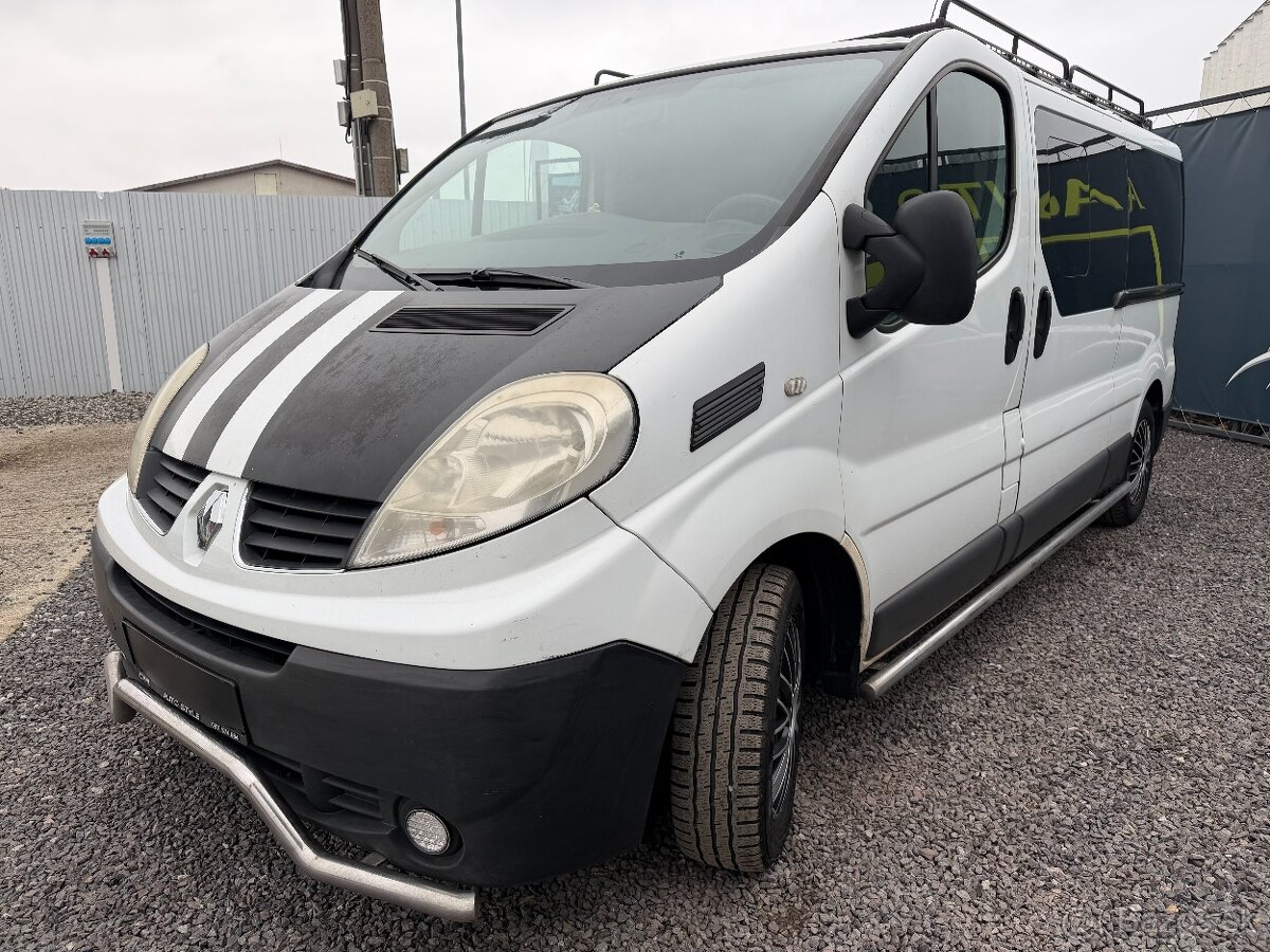 Renault Trafic 2.0 dCi 115 k L2P2 Passenger – 9 miest - 3