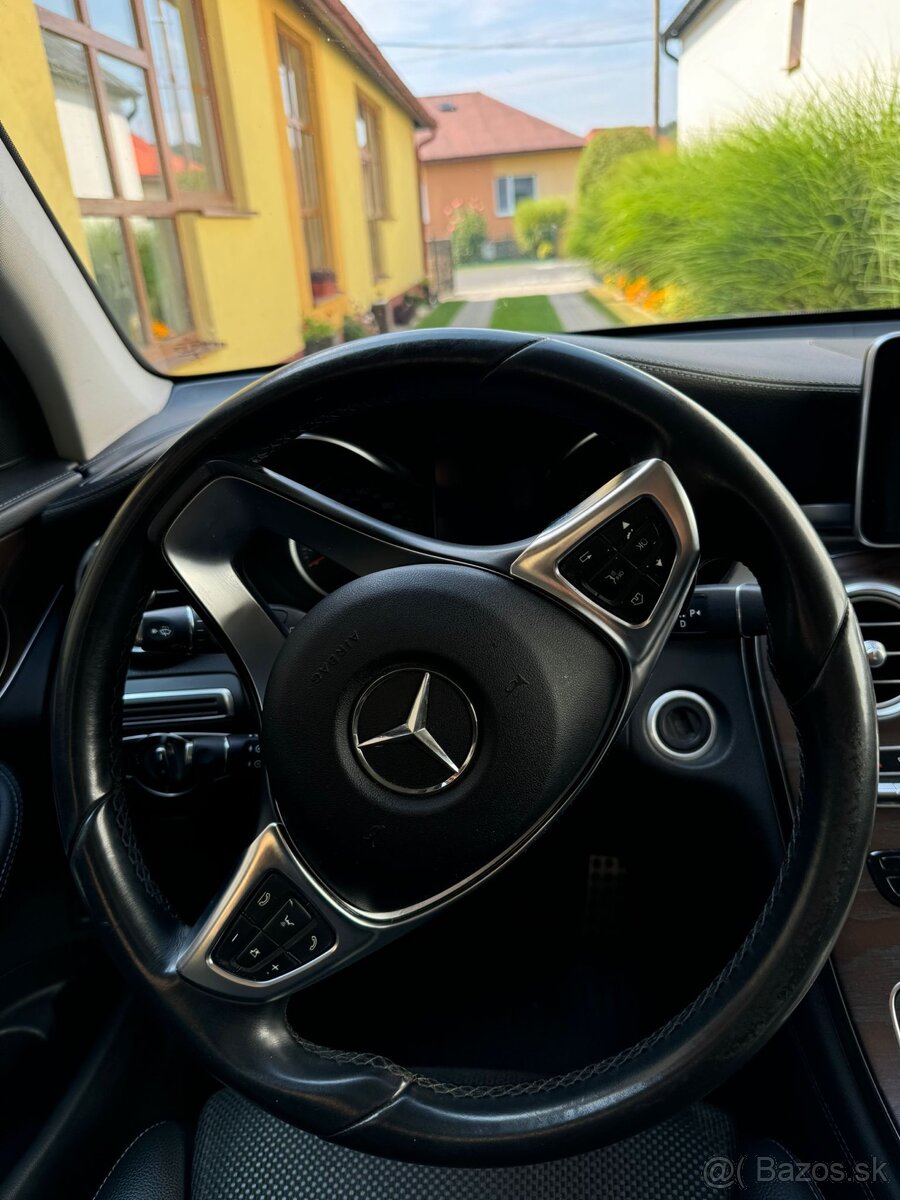 Mercedes Benz GLC 220d - 3