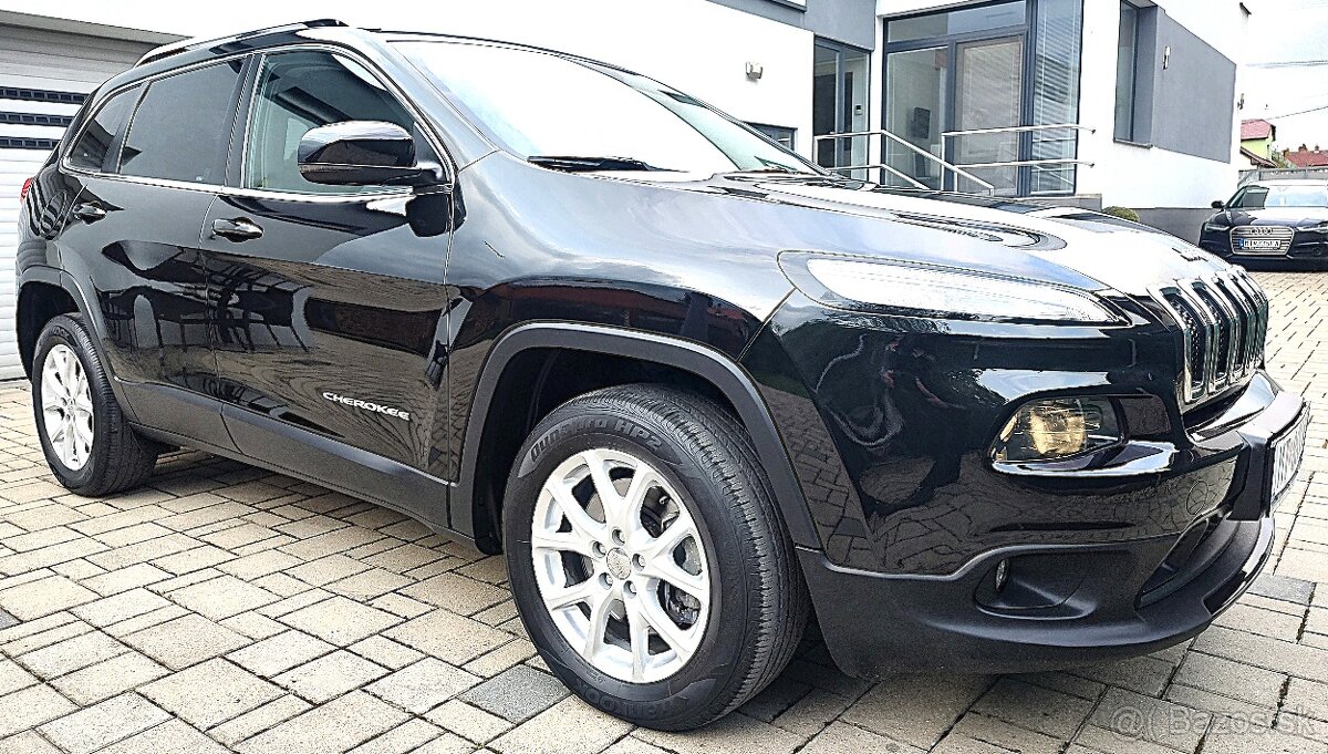 Jeep Cherokee 2.2 TD Longitude ADI AWD - 3