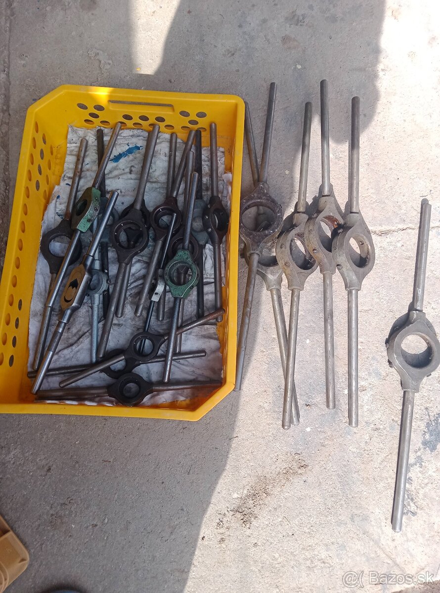 Vystruznik, Vratidlo, Hroty, Noze - 3