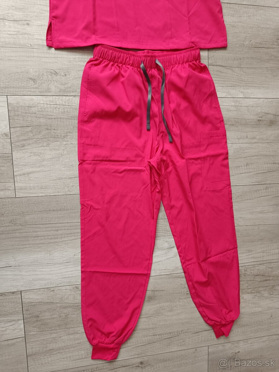 Predam Zdravotnícke oblečenie veľkosť S - 3