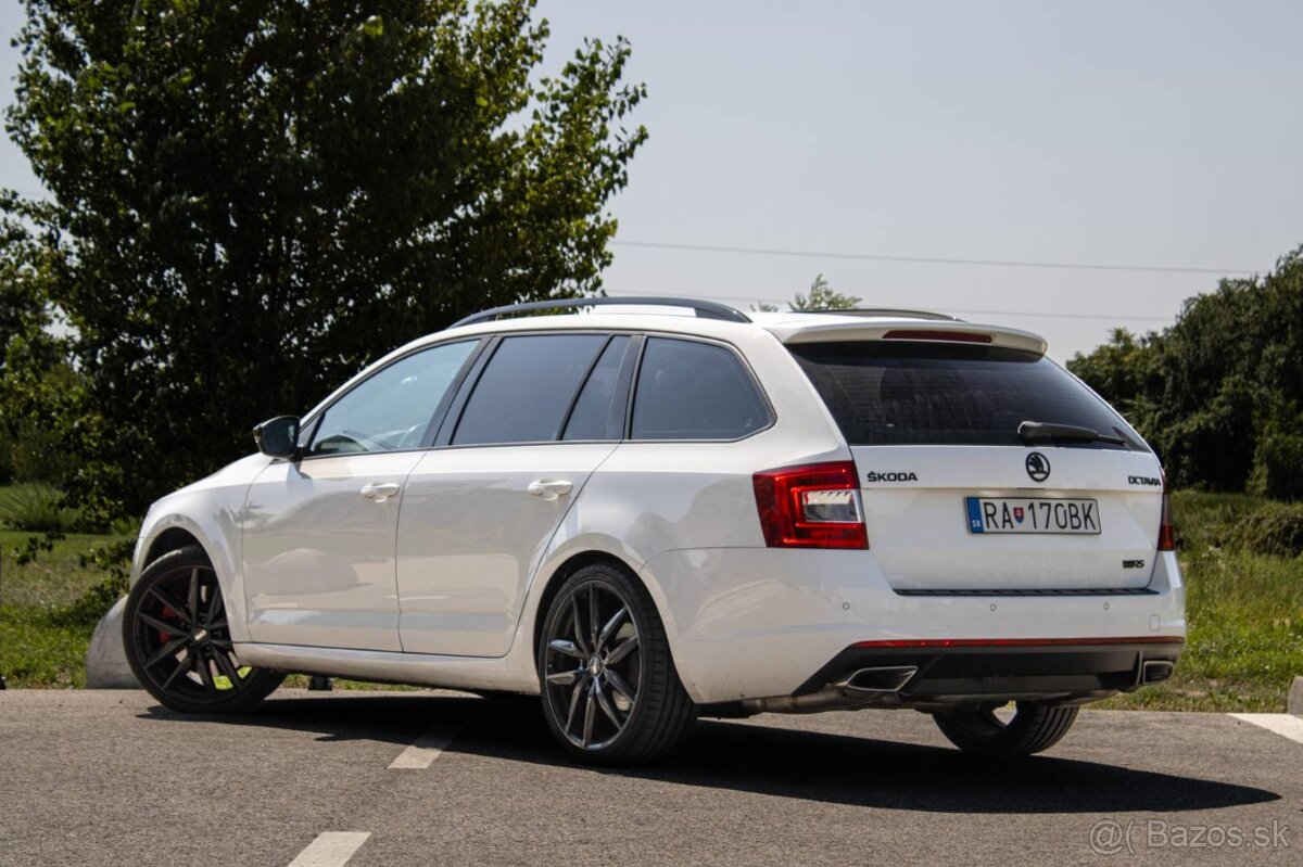 Škoda Octavia Combi 2.0 TFSI RS - 3