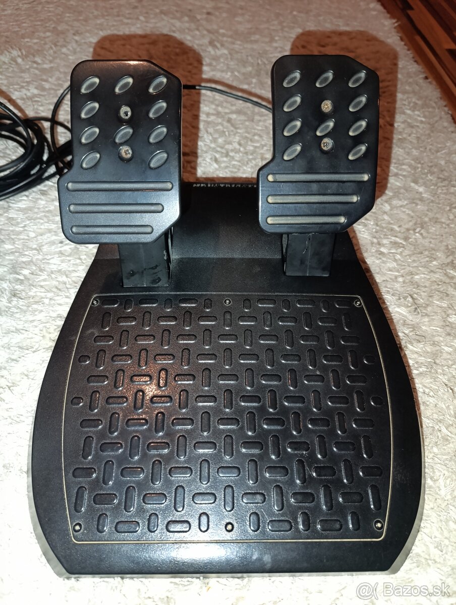 Thrustmaster T150 - 3