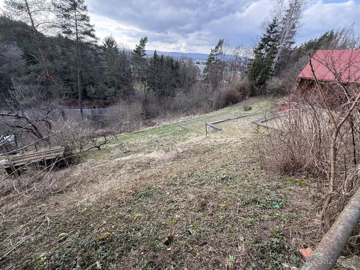 Pozemok 604m2 s chatkou Zvolen Neresnica - 3