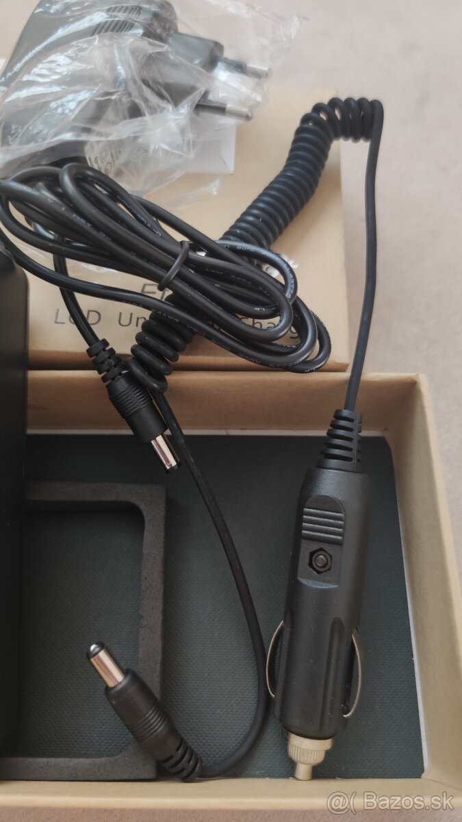 Nabijacka LiOn akku Efes LUC - 3