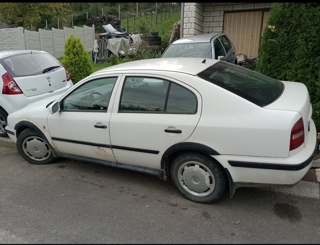 Škoda octavia 1.6i GLX ND - 3