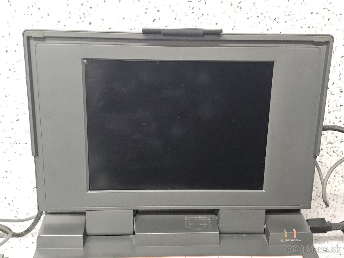 386 LAPTOP 》RARE VINTAGE HARDWARE 》HIGHSCREEN 386DX-33 - 3