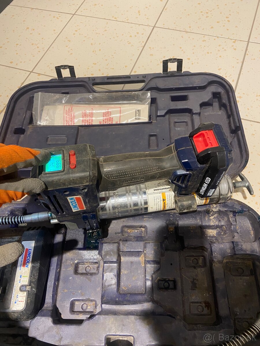 Predam Aku dekalamitku - 3