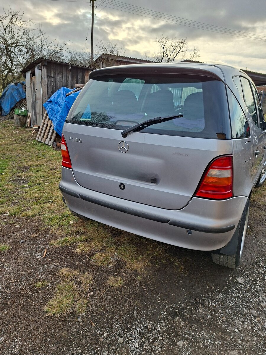 Mercedes - Benz A140 - 3