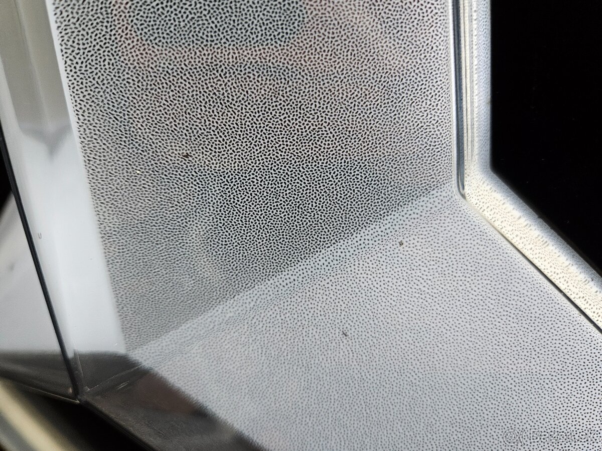 Mercedes - svetelné 3D logo - 3