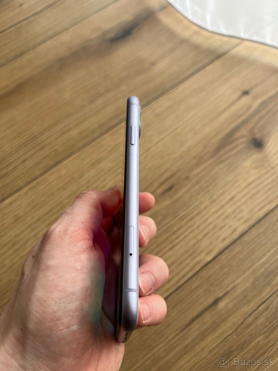 Predám Iphone 11 64GB - 3