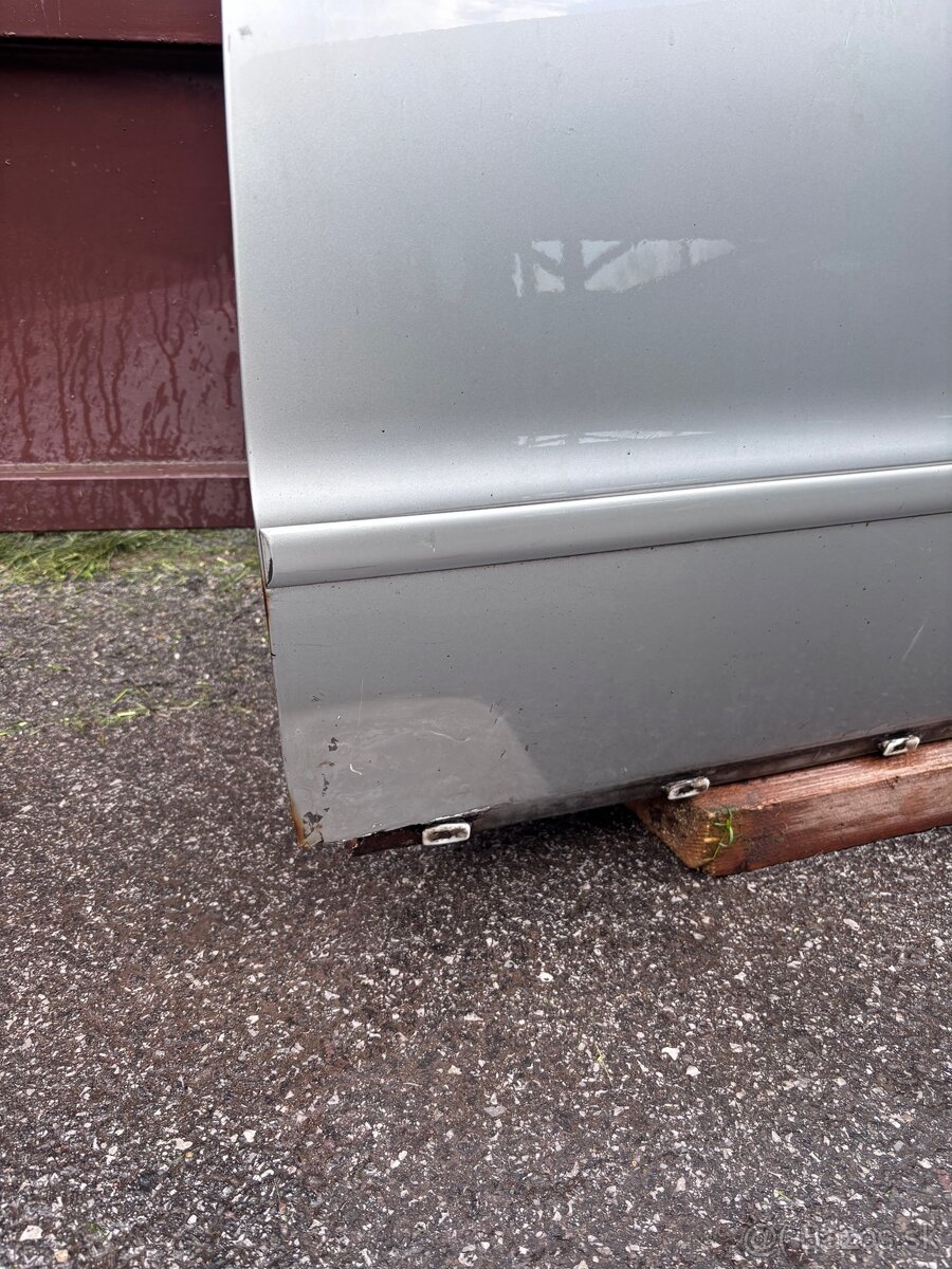 Ľavé predné dvere Audi a4 b5 - 3
