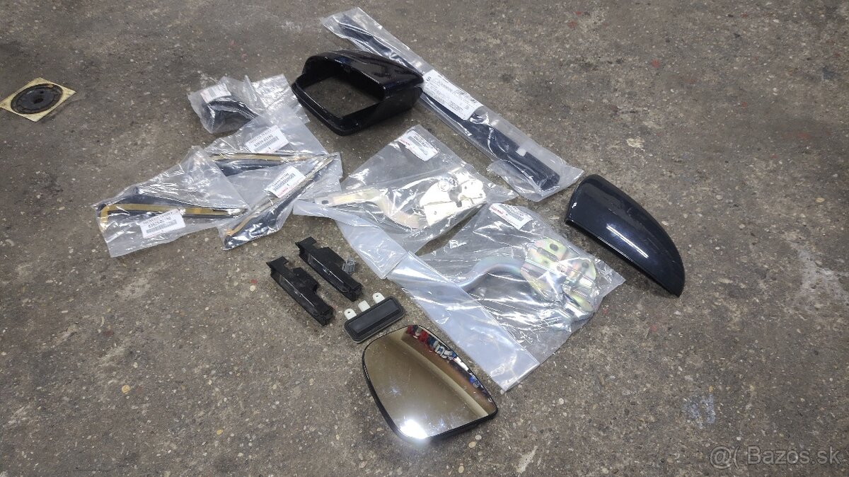 Rozne veci - Mercedes, Toyota, kryt blatnika, drziak naraz. - 3